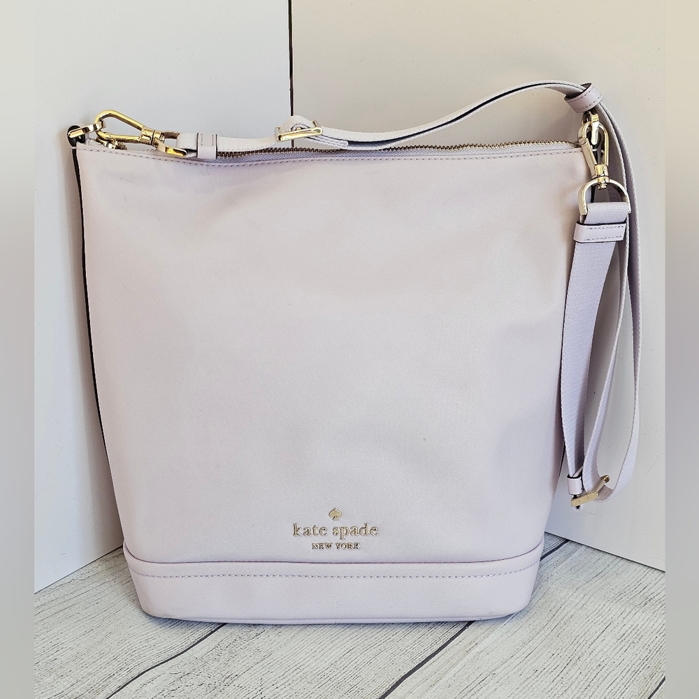 EUC Kate Spade Chelsea Large Duffle Crossbody In Lavender with Gold Hardware